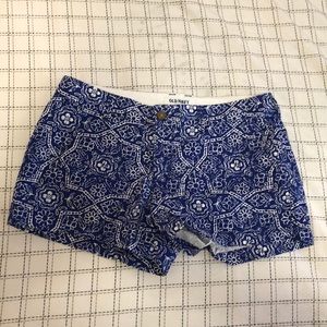 Patterned shorts